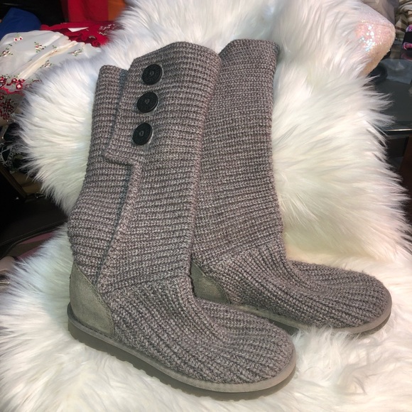 UGG Shoes - UGG crochet boots Size 7 Classic Cardy like new